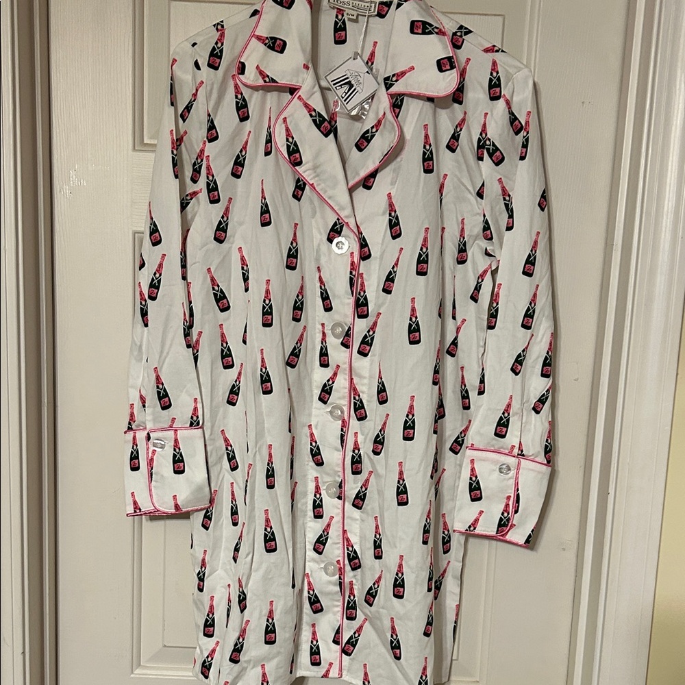 Toss Designs Sleep Shirt/Pajamas with Pink and Green Bottle Print S/M New!